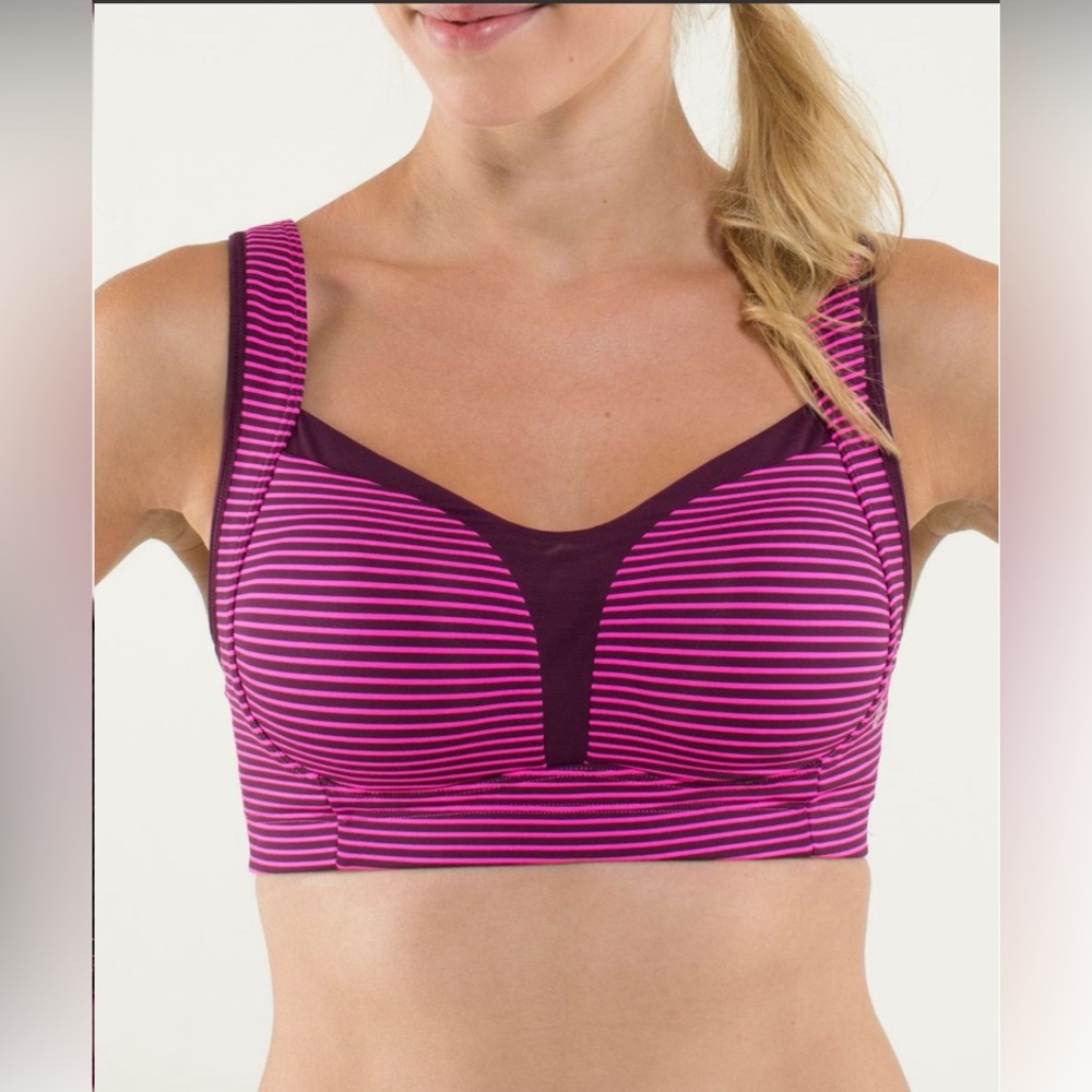 Lululemon Ta Ta Tamer II
Hyper Stripe Raspberry Glo Light / Plum / Black